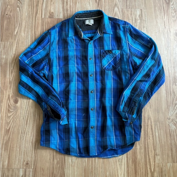 Timberland Vibrant Blue Flannel Plaid Casual Button Down Shirt - Picture 1 of 7